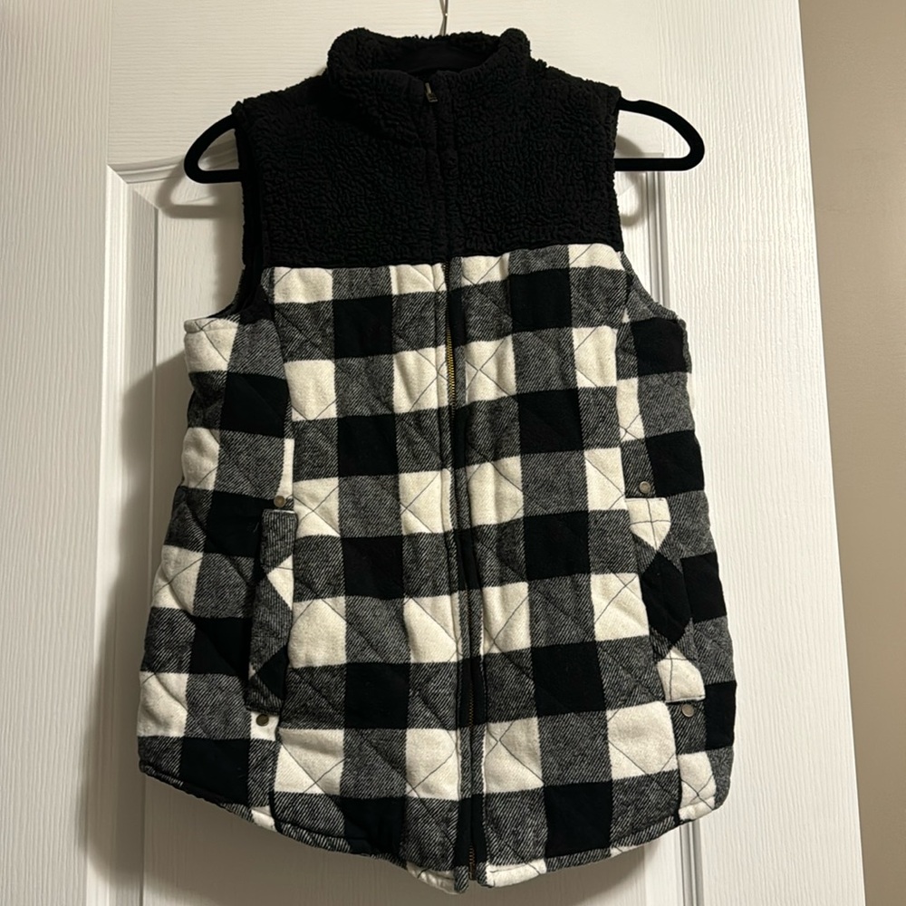 Maurices Women’s Vest, Size S